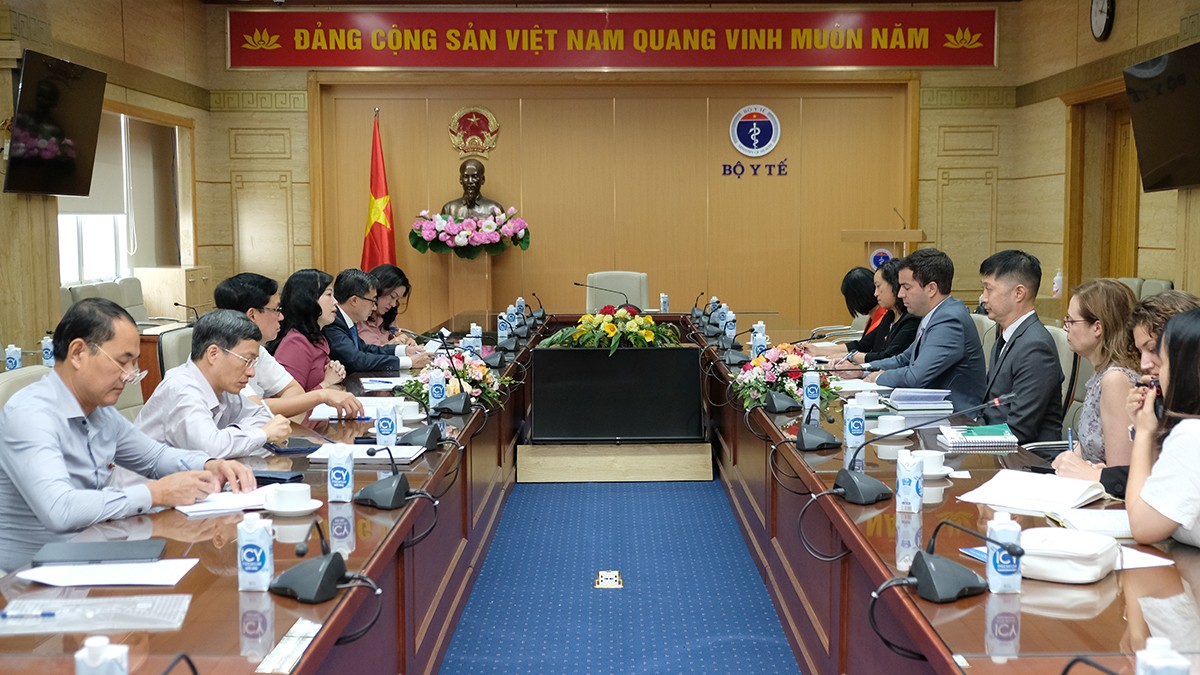 Vietnam, US strengthen medical cooperation
