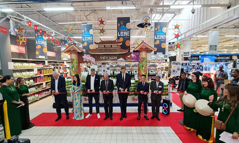 Vietnamese rice continues to penetrate big supermarkets in France