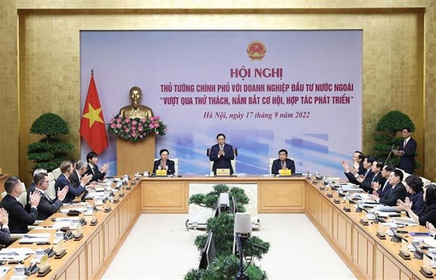 Vietnam facilitates foreign firms’ investment activities PM