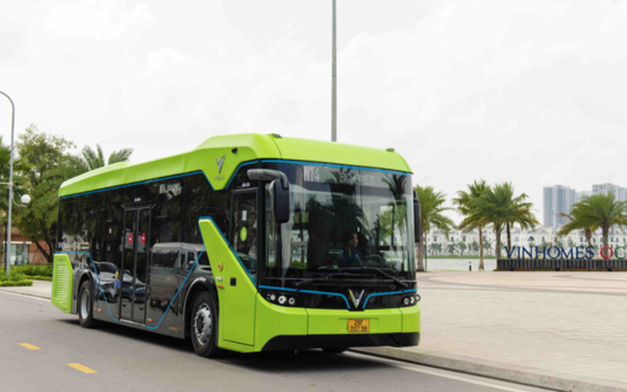 Hanoi plans to replace all petrol buses with e-buses