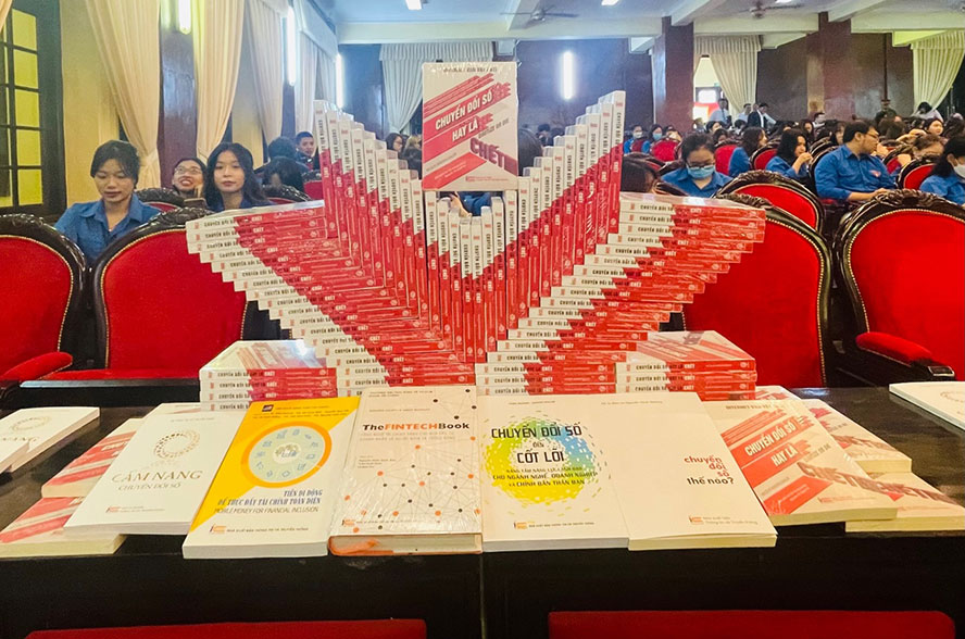 2,500 books and documents on formation and development of publishing displayed