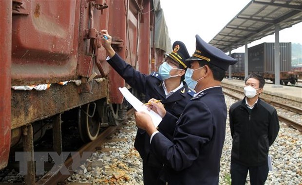 Customs sector’s budget revenue surges 14 7 in nine months