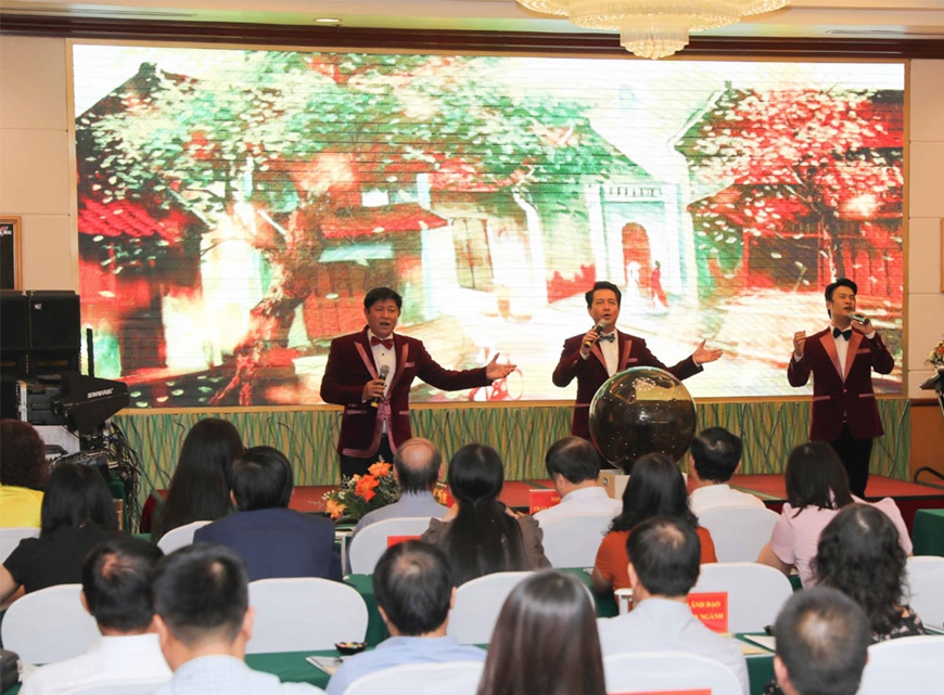 Writing contest on Hanoi launched