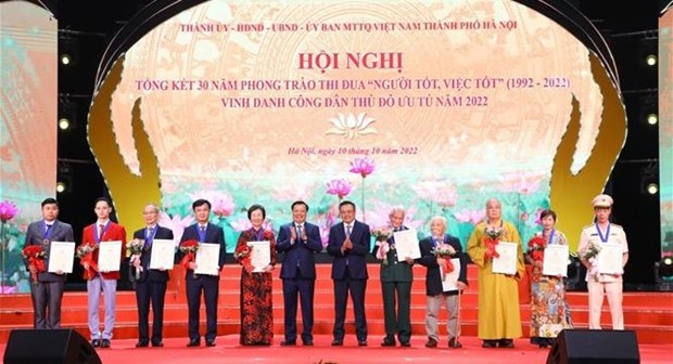 Honouring 10 oustanding citizen of the capital