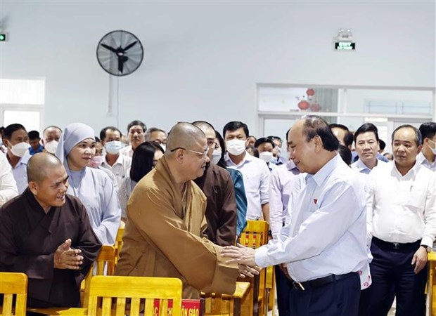 President Nguyen Xuan Phuc meets HCM City voters ahead of NA’s fourth session