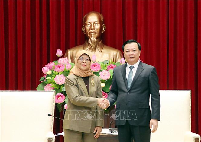 Hanoi wishes to cooperate with Singaporean partners in diverse areas