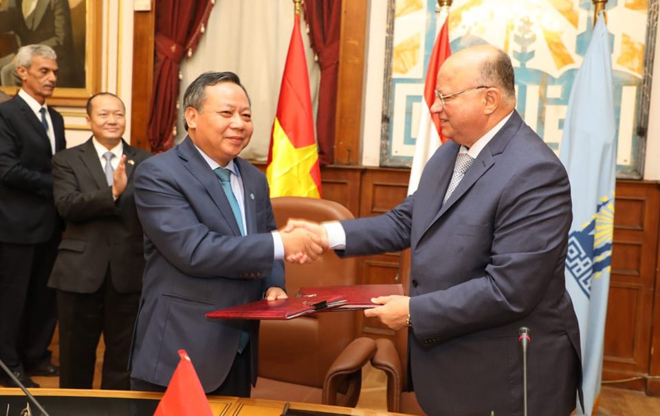 Hanoi and Cairo promote friendly and comprehensive cooperation