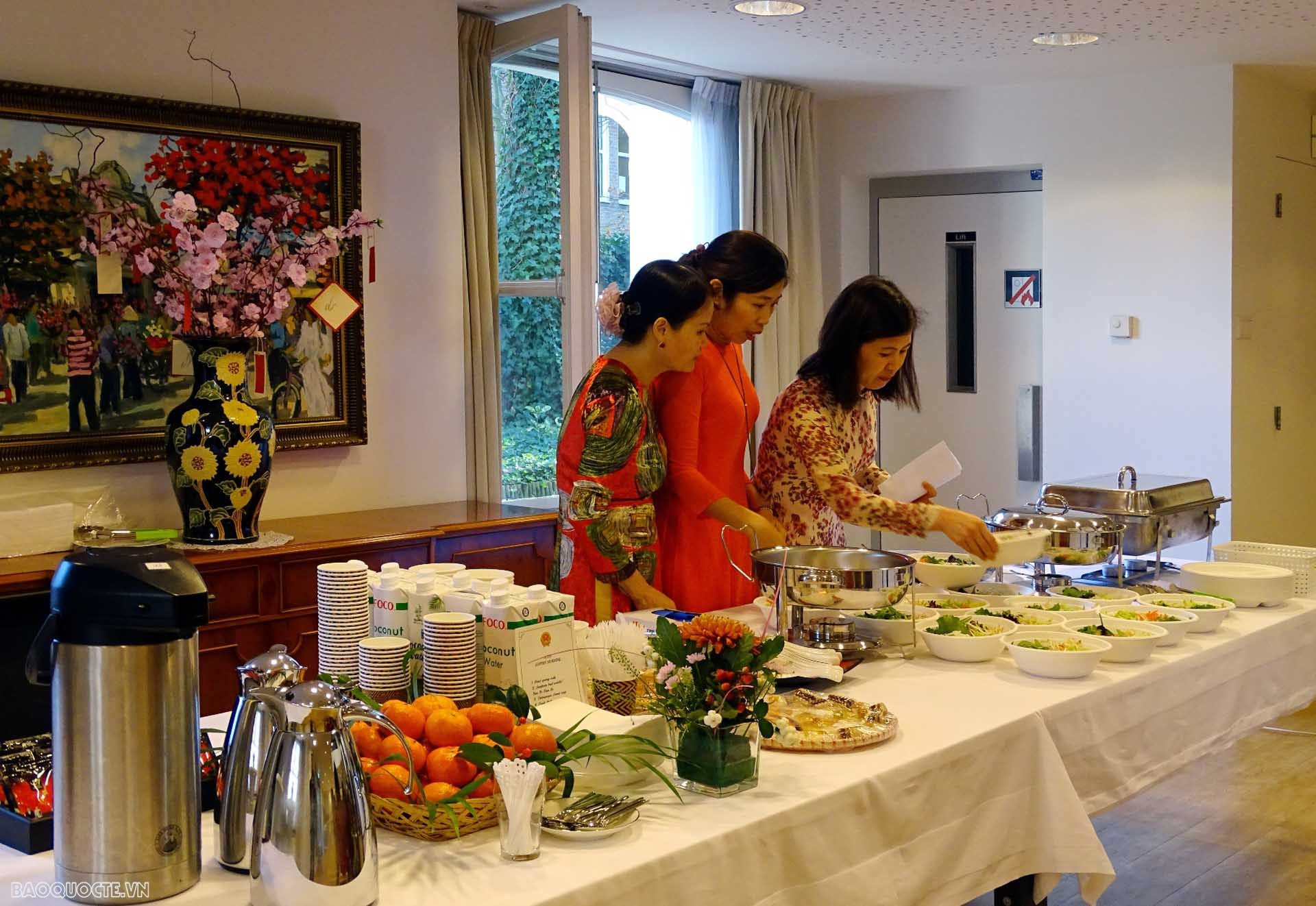 Vietnamese culture and cuisine introduced in Netherlands