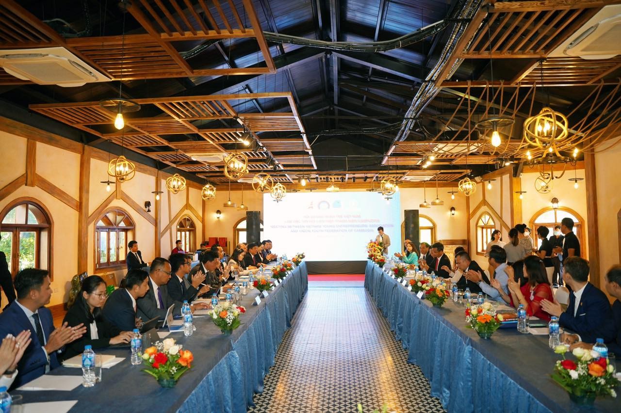 Trade and investment promotion increased between young Vietnamese and Cambodian businesses