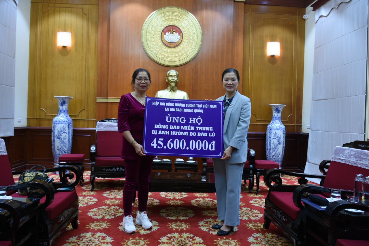 Overseas Vietnamese in Macau China support flood victims in Central region