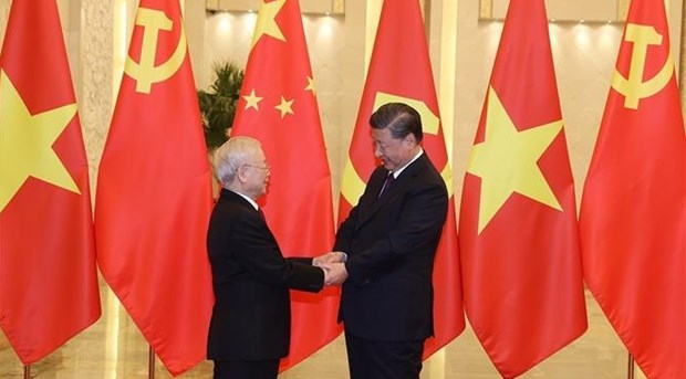 Welcome ceremony with cannon salute held for Vietnamese Party leader in China
