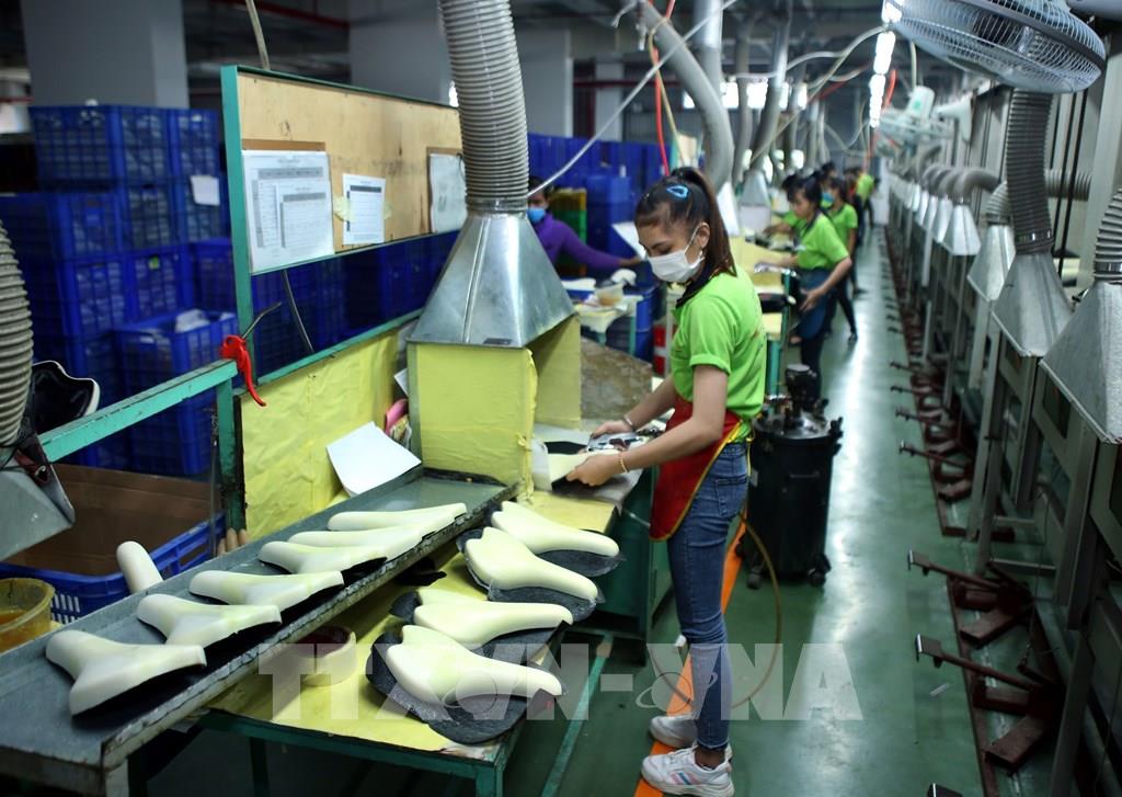 Foreign capital flow in Vietnam hit 22 46 billion USD in 10 months