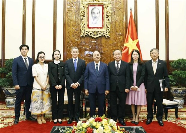 President lauds Chilean ambassador s contributions to growth of bilateral ties