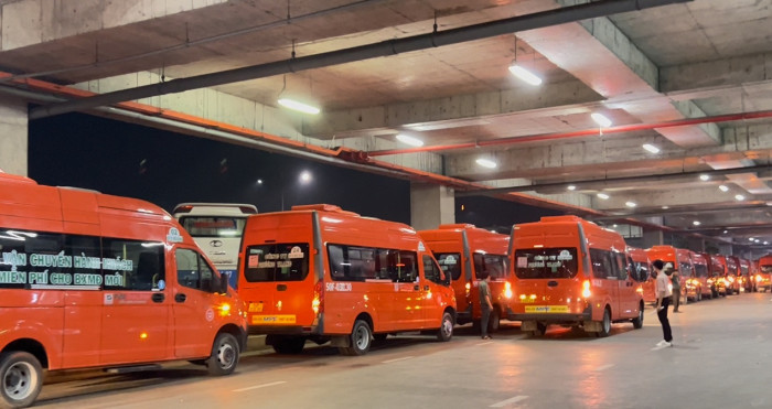 HCMC provides free-of-charge transit buses to new Eastern Bus Station