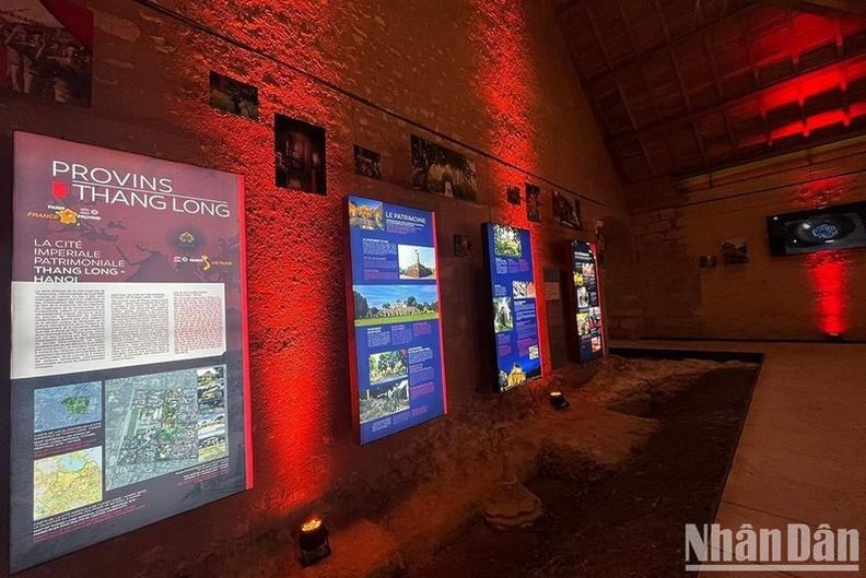 Thang Long Imperial Citadel heritage introduced in Ile-de-France region of France