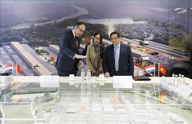 PM calls for Netherlands’ assistance in hi-tech park development