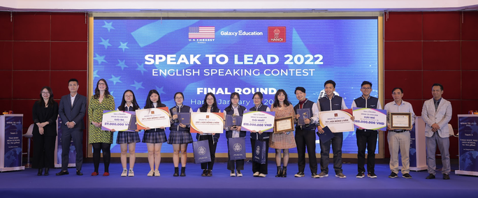 U S diplomat praises Vietnamese youth’s potential