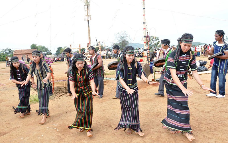 Promoting cultural values in tourism development