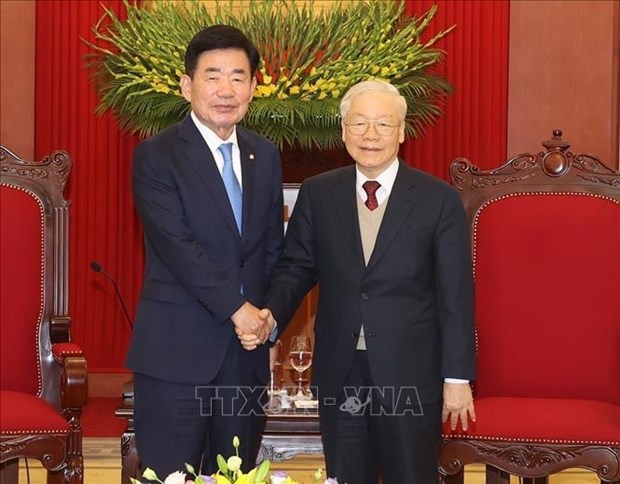 Party leader receives visiting Speaker of RoK parliament