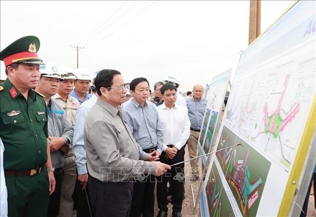 Problems must be settled for Long Thanh airport construction PM