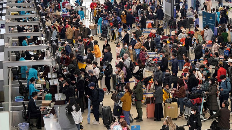Number of air passengers reaches about 10 million in January
