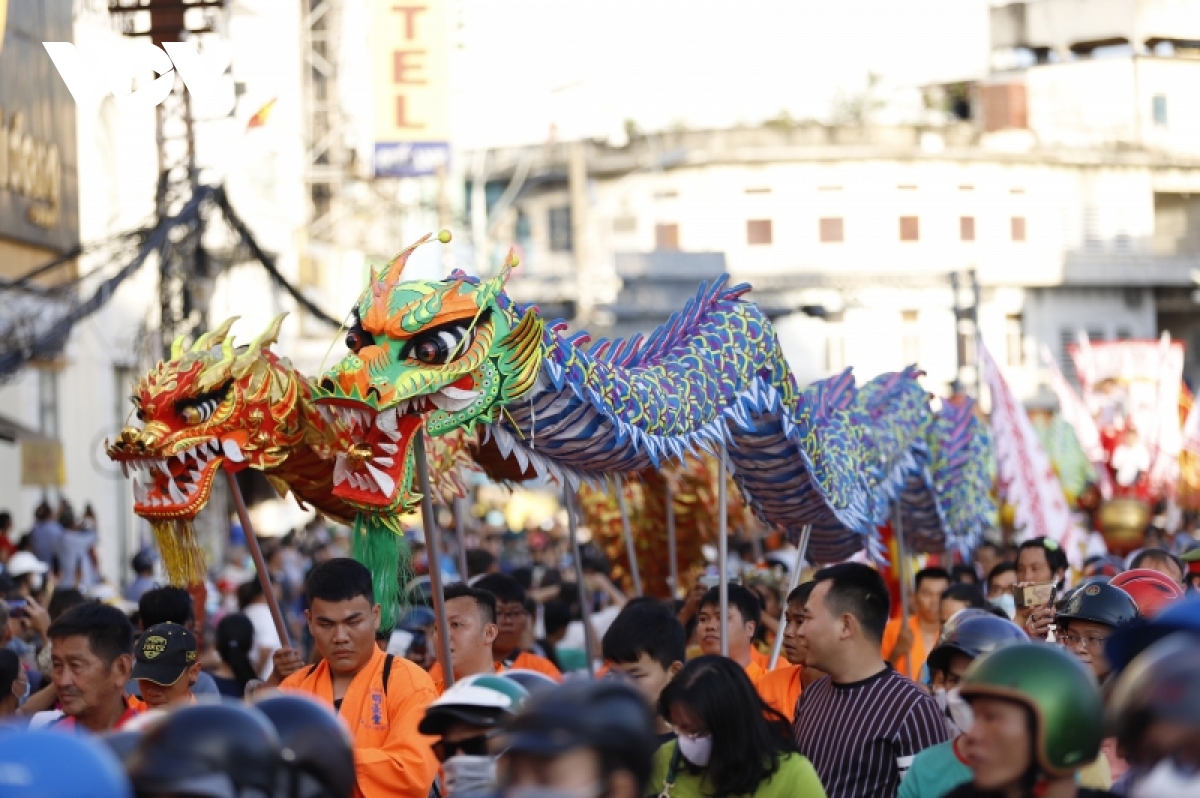 Thousands of people celebrate Nguyen Tieu Festival in HCM City