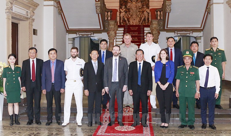 Ho Chi Minh City increases education cooperation with UK