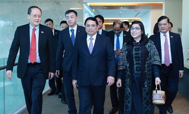 Vietnamese Prime Minister starts official visit to Singapore