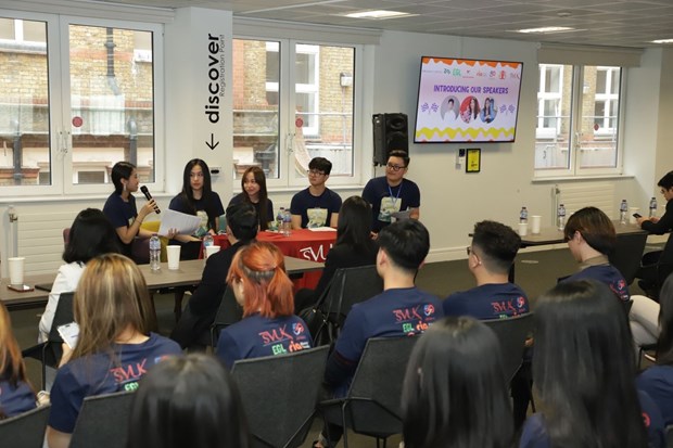 Over 200 Vietnamese students in UK participate in Leader Camp 2023