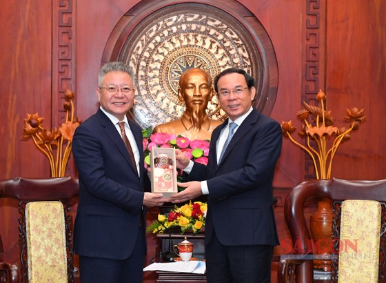 Ho Chi Minh City boosts cooperation with China’s Hainan province
