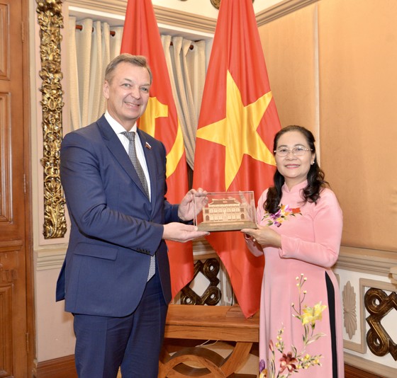 Ho Chi Minh City, Russian localities enhance cooperation in diverse areas