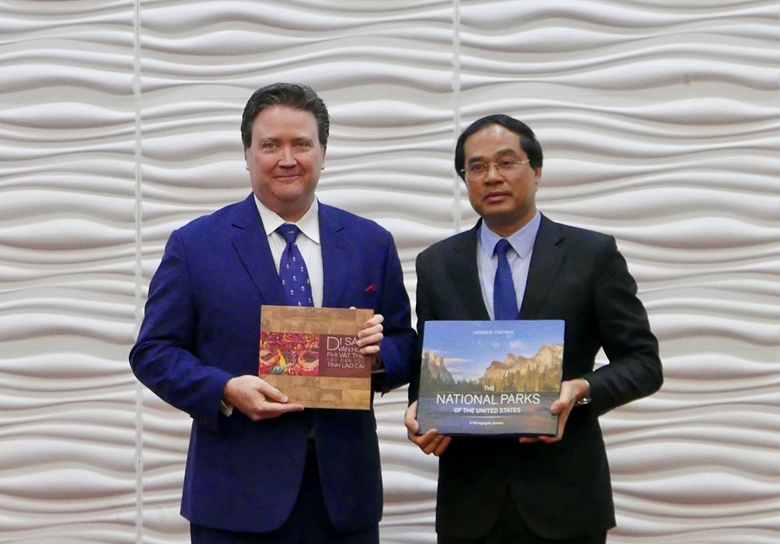 U S Ambassador makes first official visit to Lao Cai Province