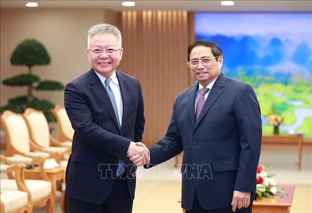 PM suggests stronger cooperation between Vietnamese, Chinese localities