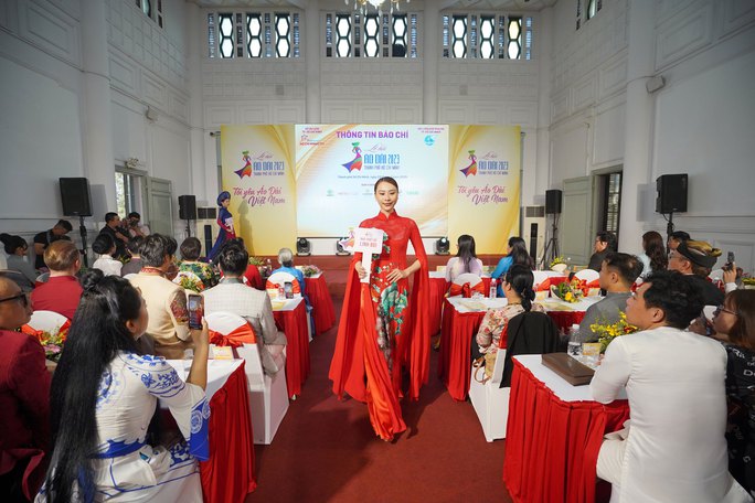Ninth Ao dai festival to take place in HCM City throughout March