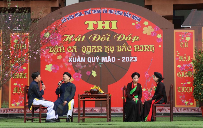 Quan Ho folk singing contest in northern Bac Ninh province