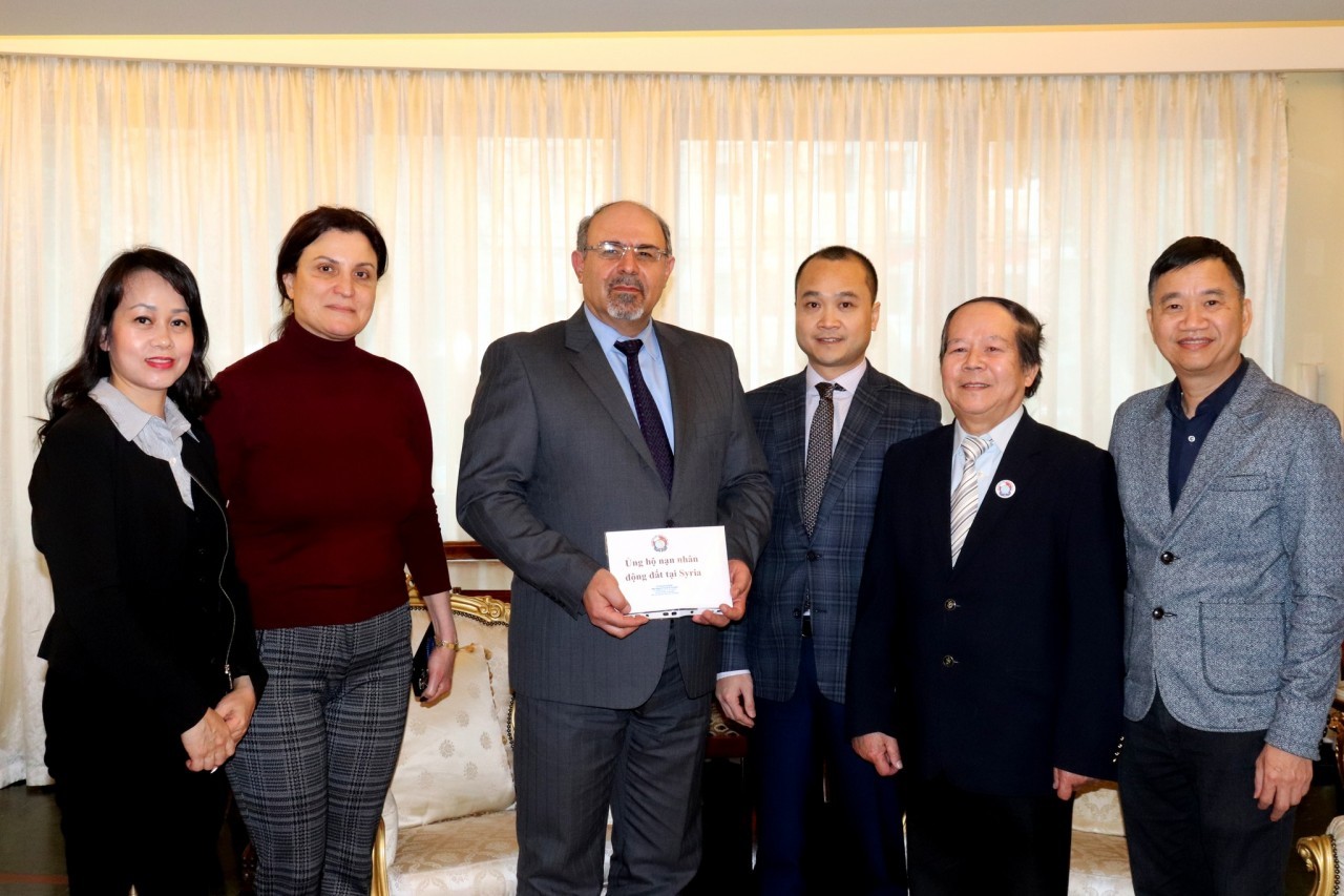 Vietnamese people in Poland ease difficulties of earthquake victims in Syria