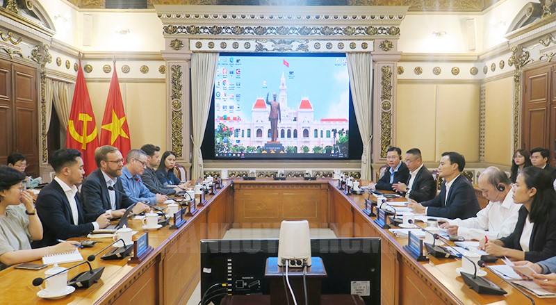 HCMC promotes international cooperation in plastic waste treatment