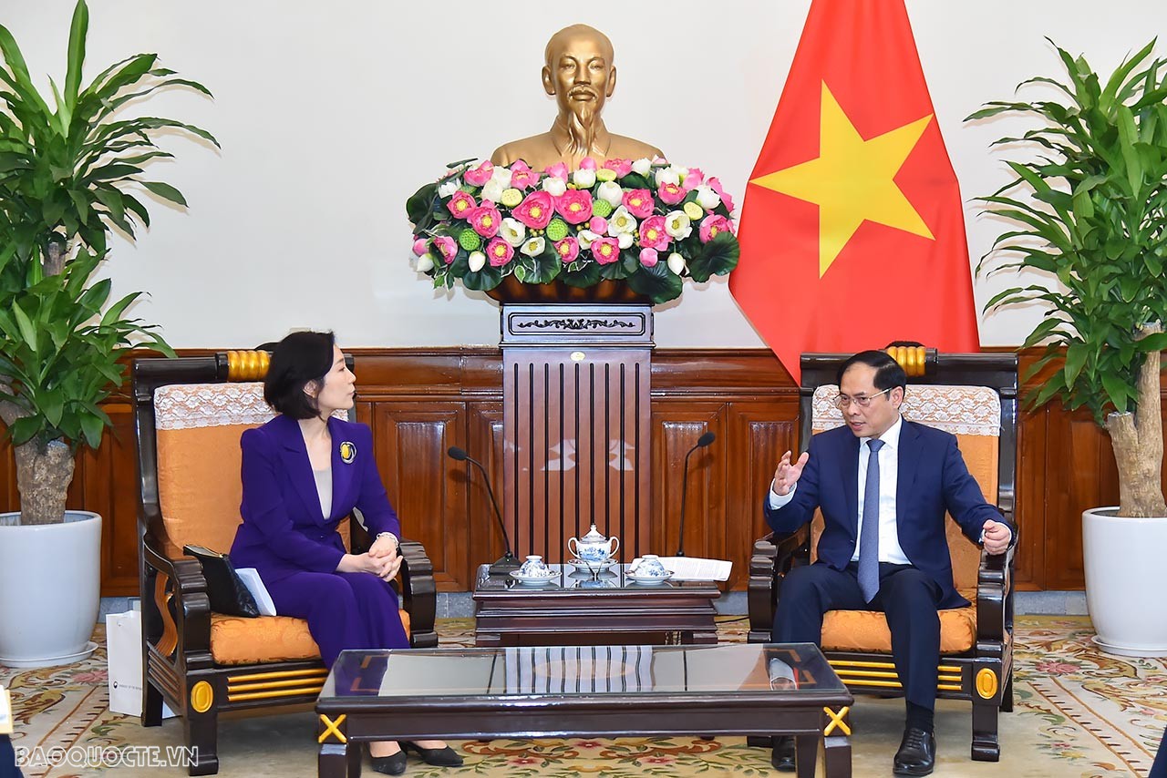 Vietnam proposes RoK facilitate import of Vietnamese agricultural products