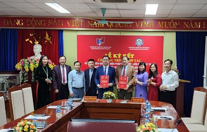Bac Giang, Bac Ninh sign cooperation agreement to develop education