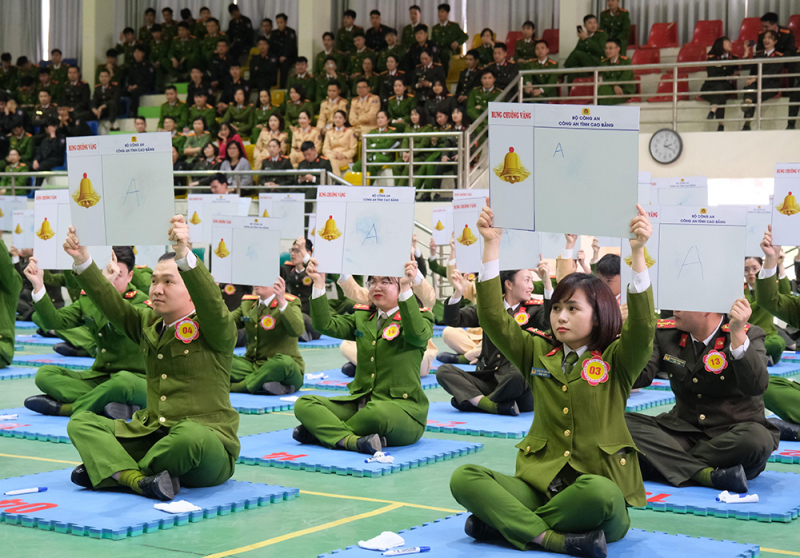 “Ring the Golden Bell” contest studies Uncle Ho’s six teachings for people’s public security