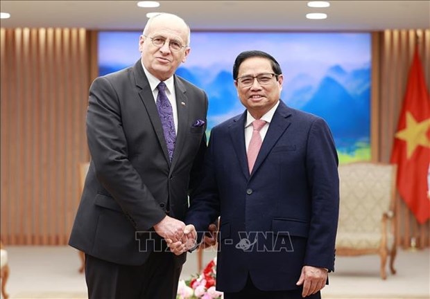 Vietnam wants to strengthen multifaceted cooperation with Poland PM