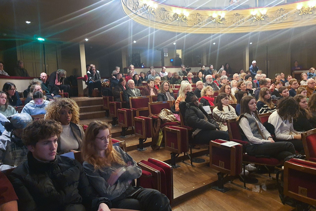 Various activities promote Vietnamese culture held in France’s Fontainebleau city