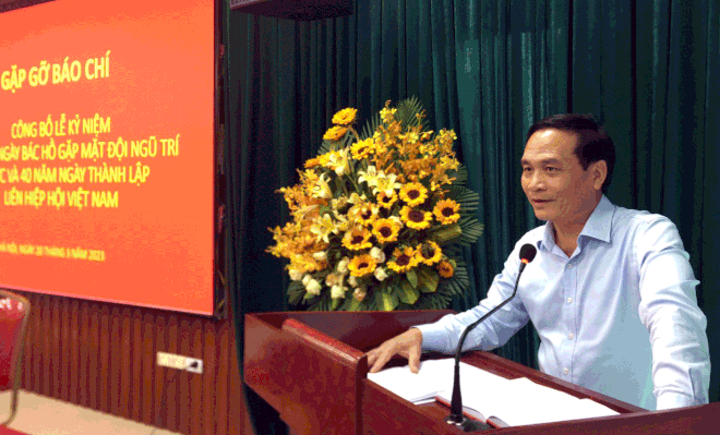 Five hundred delegates attend 60th anniversary of Uncle Ho s meeting with intellectuals
