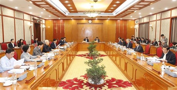 Politburo reviews 10-year implementation of resolution on social policies