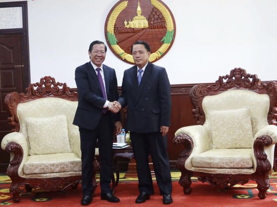 More cooperation contents between Ho Chi Minh City and Savannakhet province proposed