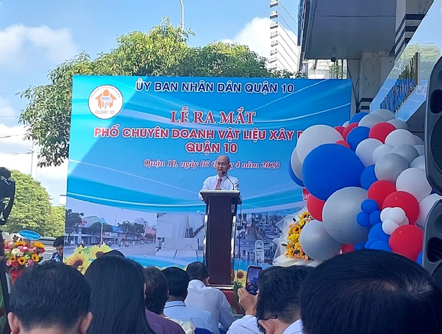 HCMC’s district 10 launches streets selling construction materials