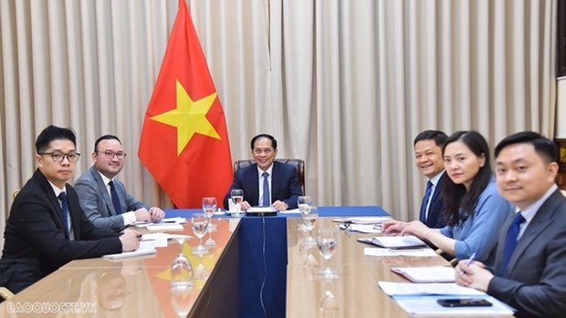 Vietnam, Mozambique step up multifaceted cooperation