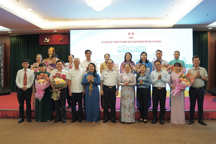 Ho Chi Minh City promotes increase of tree coverage on Truong Sa