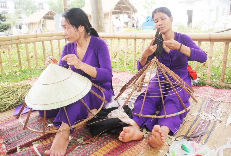 National conference on conical hats to take place in central Thua Thien – Hue province