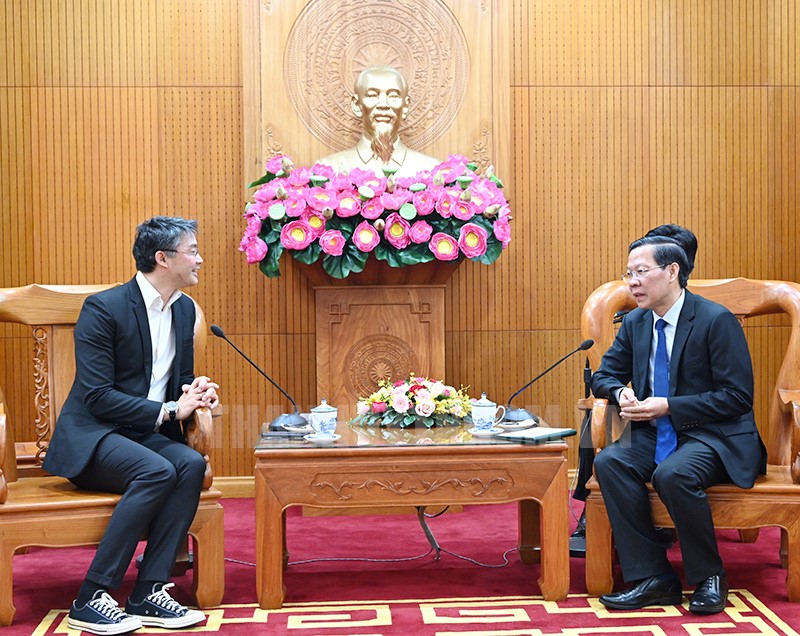 HCMC leader receives Honorary Consul of Vietnam in Switzerland